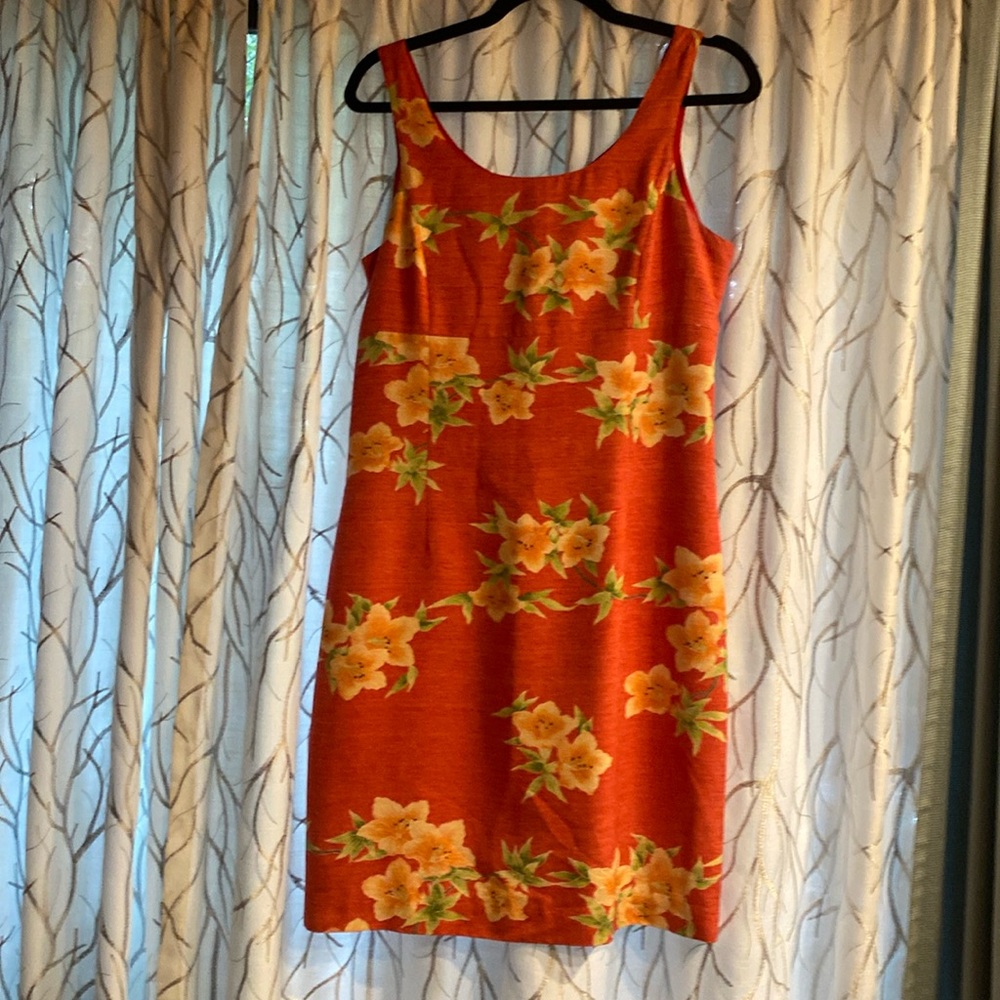 Sheath silk dress. Tommy Bahama brand 100%silk with acetate lining.